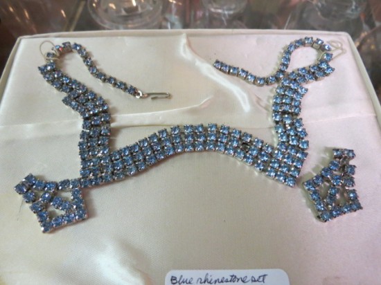 Vintage blue rhinestone necklace and earrings set – $55