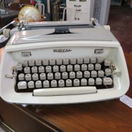 SALE! Vintage Royal Safari typewriter – now $65, originally $145