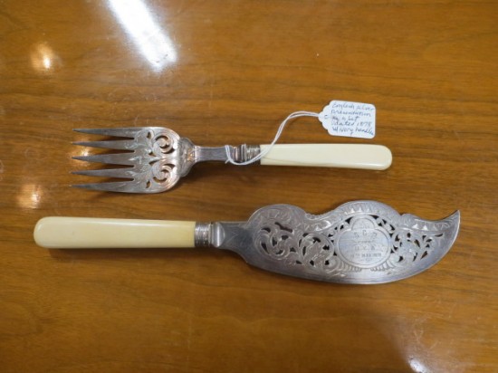 Vintage antique English silver and ivory fish presentation set – $225/pr Vintage antique English silver and ivory fish presentation set – $225/pr