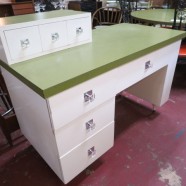 SALE! Vintage mid-century modern 7 drawer desk – $195