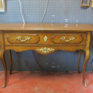 SALE! Vintage antique French style Bodart walnut console table/server – $395