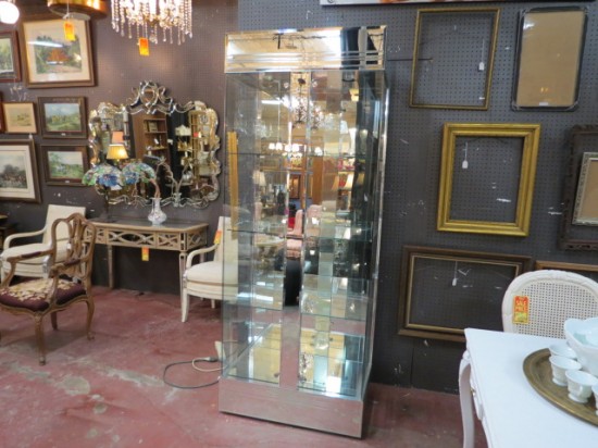 Vintage Mid-Century Modern Style Glass and Mirror Vitrine Display Case – $495 Vintage Mid-Century Modern Style Glass and Mirror Vitrine Display Case – $495