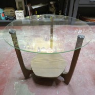 Vintage Mid Century Modern Round Glass Top Coffee Table/Side Table – $45